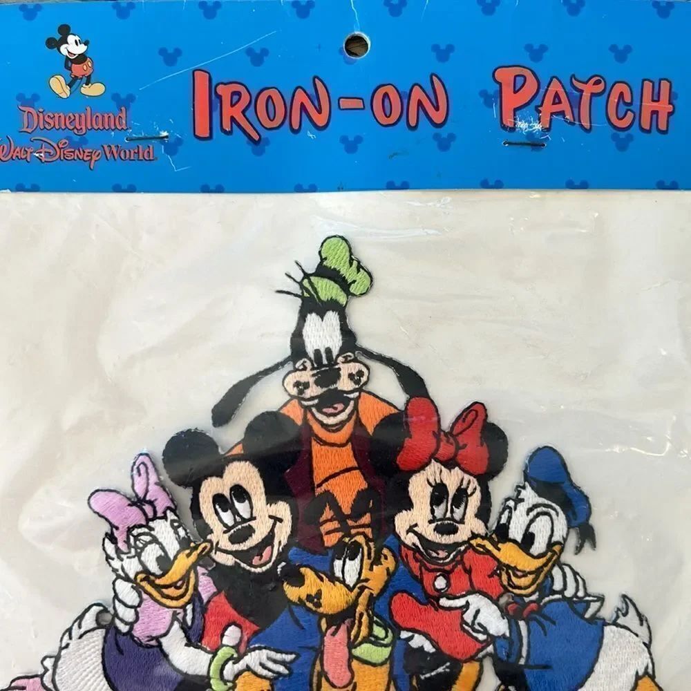 🆕 Disney Iron On Patch Your Fave Mice, Ducks and Poochs :)🐭 🦆 🏰 🐕 6” x 7”